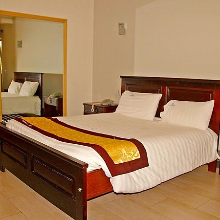 Cepha'S Inn Kabale Kültér fotó