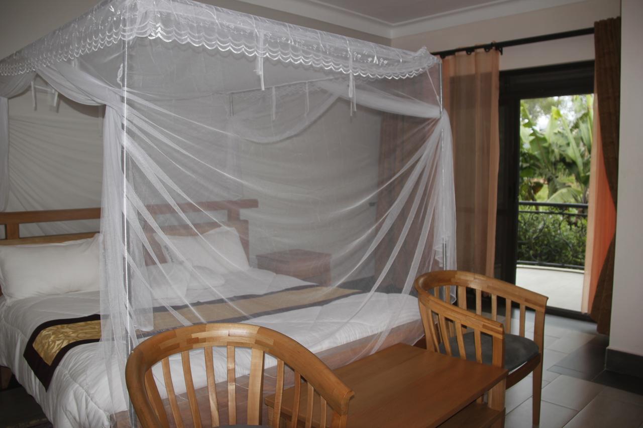 Cepha'S Inn Kabale Kültér fotó