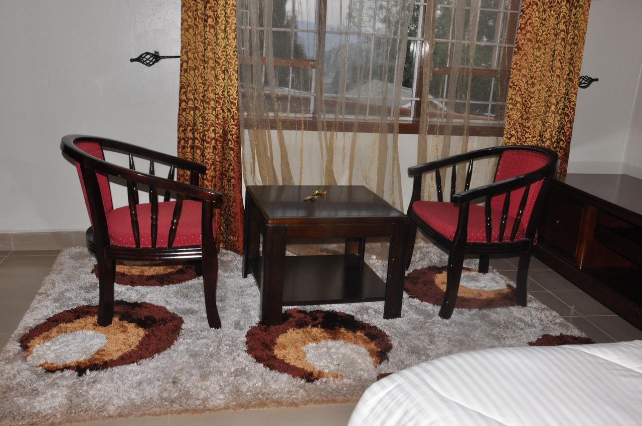 Cepha'S Inn Kabale Kültér fotó