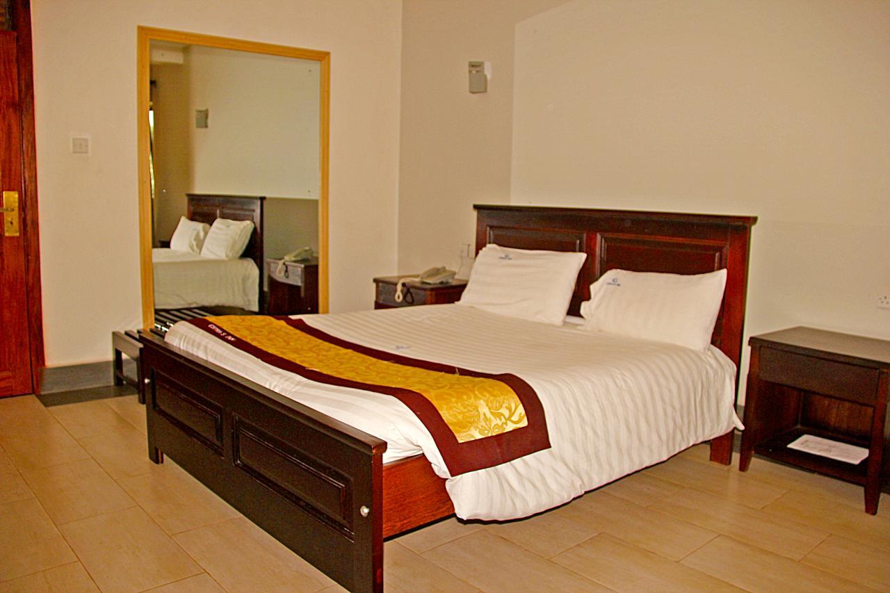 Cepha'S Inn Kabale Kültér fotó